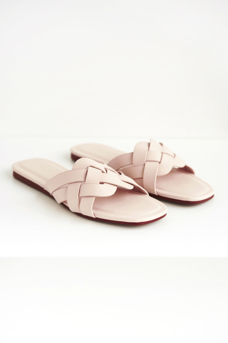 Hyacinth Sliders in Cream