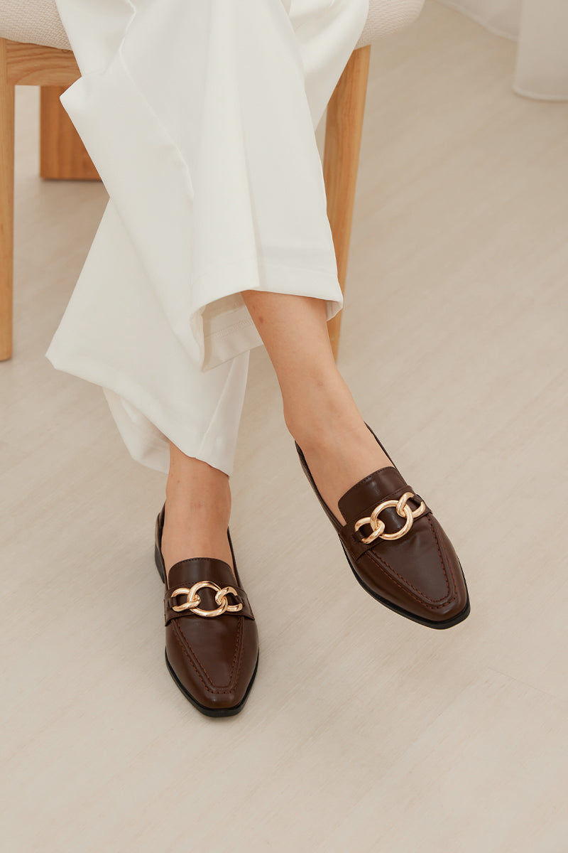 Rowan Chain Loafers in Mahogany