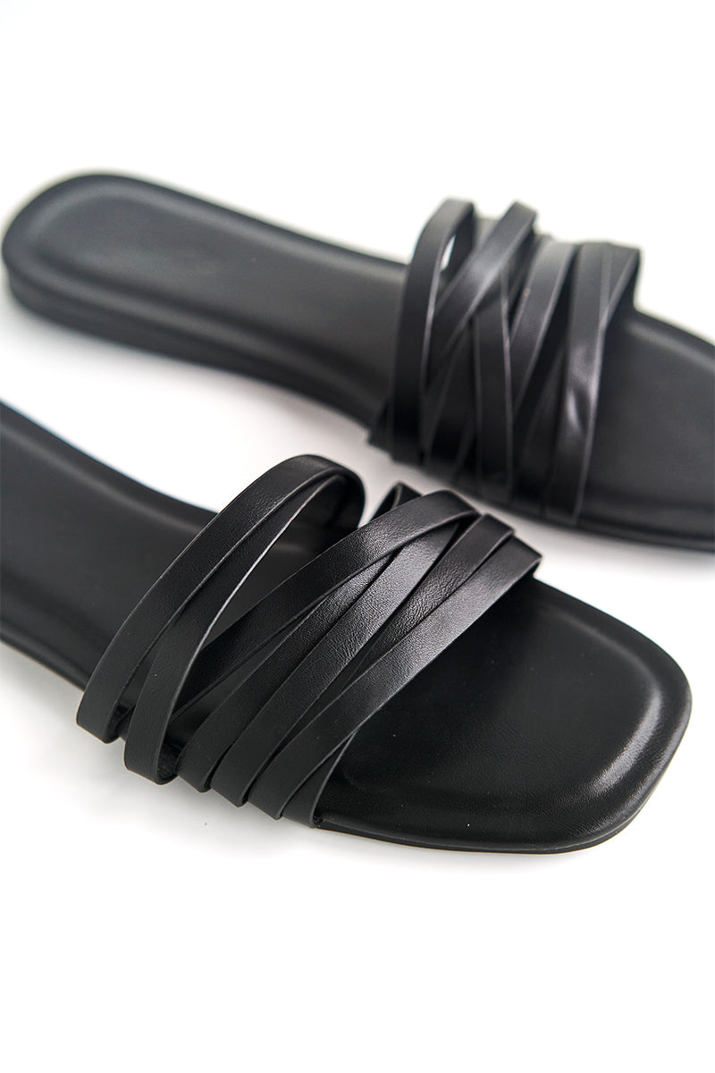 Tara Sliders in Black