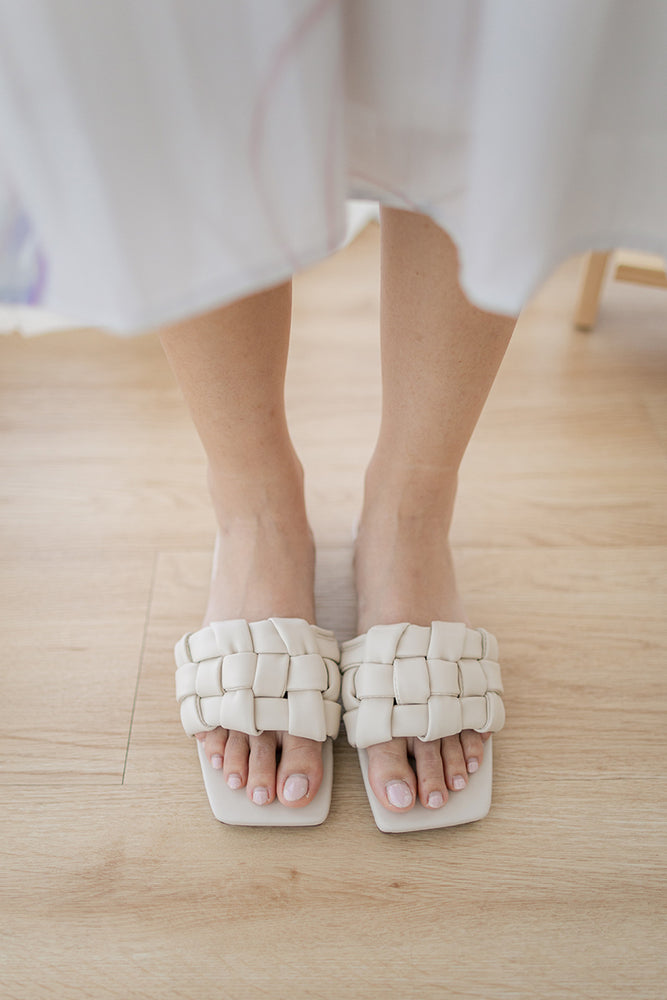 
                  
                    Vicky Puffy Weave Sliders in Cream
                  
                