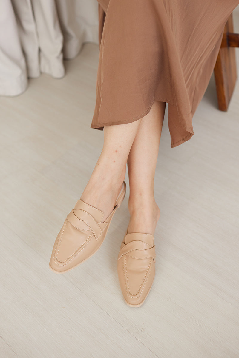 York Weave Loafer Mules in Nude